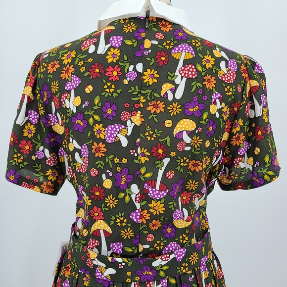 Modcloth Green Belted Dress with Floral and Mushroom Pattern - Picture 8 of 11